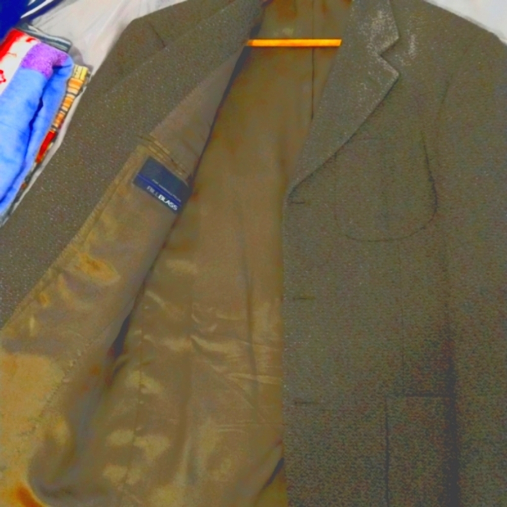 Blazer - Picture 2 of 2